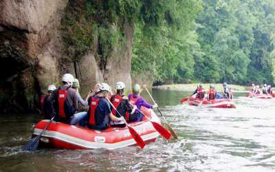 SZKLARSKA POREBA 2025 - Poczuj Ducha Gór i odwiedź z nami Szwejka. Kolonia 7-13 lat, obóz 14-18 lat.